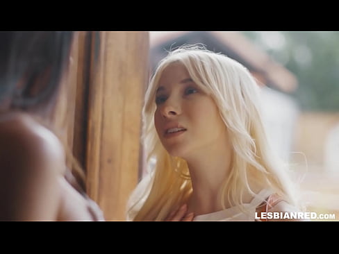 ❤️ Tüdruk tuleb paar kuud hiljem koju ja jõuab sööma oma kasuema tussu ️ Kaunis porno at et.hqpornvideos.ru ️❤