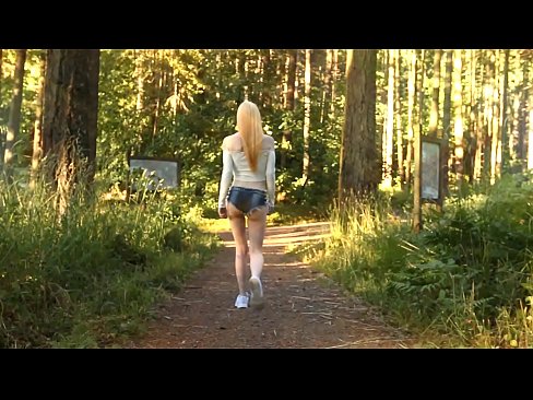 ❤️ Ilus naine liigub aeglaselt, mitte alasti video ️ Kaunis porno at et.hqpornvideos.ru ️❤